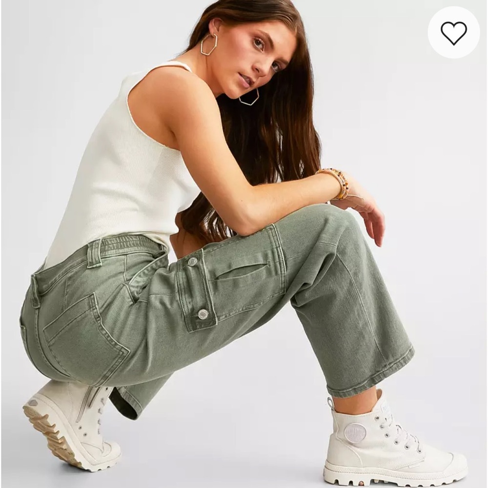 Vervet Army Green Cargo Pants